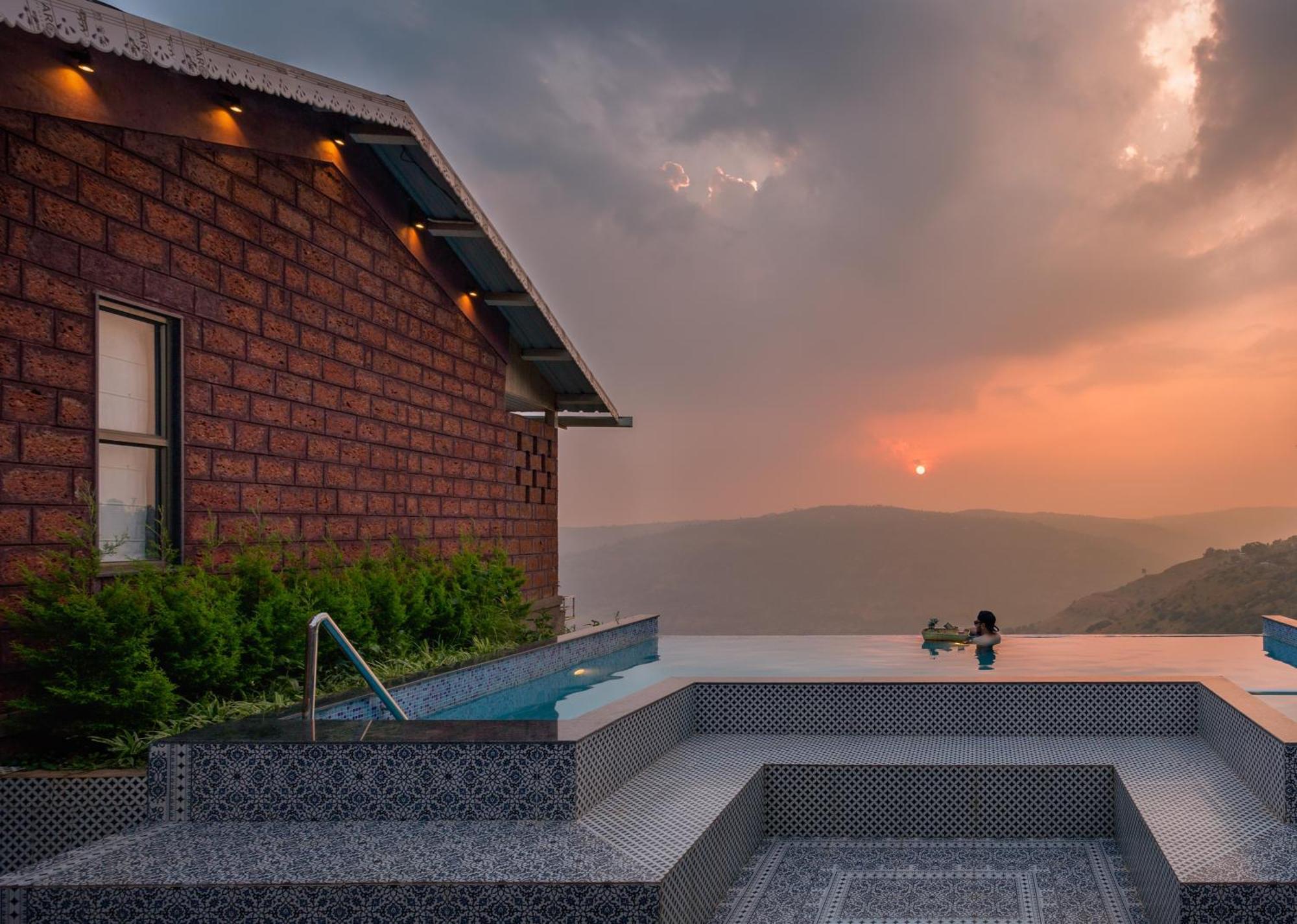 Skai Villa By Hill Staytion Panchgani Buitenkant foto